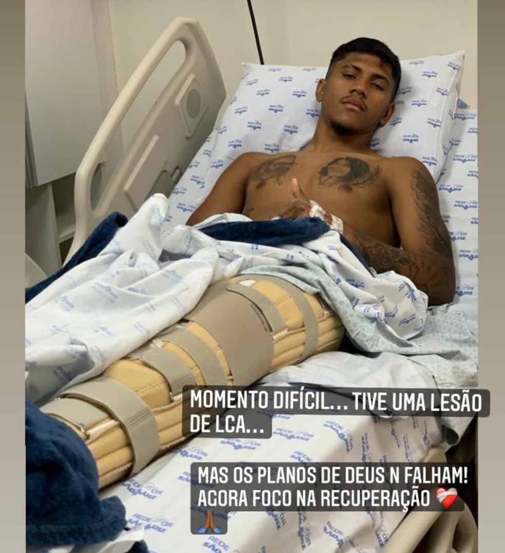 Volante do sub-20 do Corinthians passa por cirurgia no joelho