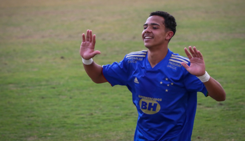 Cruzeiro deslancha no fim, goleia São Raimundo-AM e avança na Copa do Brasil Sub-17