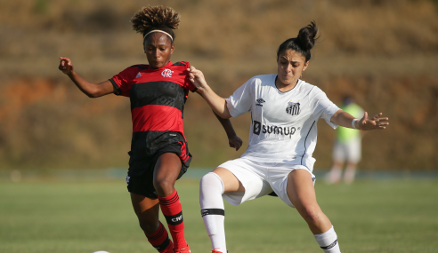 Flamengo vira nos acréscimos e elimina Santos do Brasileirão Feminino Sub-18