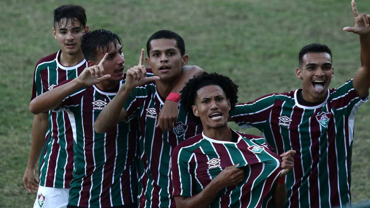Fluminense busca virada emocionante no fim e vence Santos pelo Brasileirão Sub-20