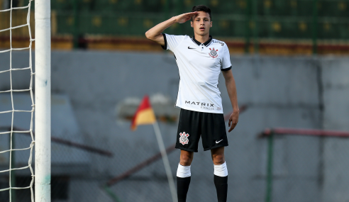 Matheus Araújo marca e Corinthians vence Portuguesa em estreia no Paulistão Sub-20