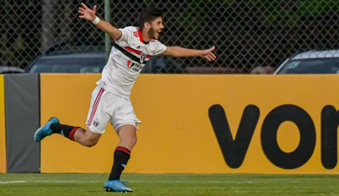 São Paulo vence Atlético-MG, assume liderança e se classifica no Brasileirão Sub-20