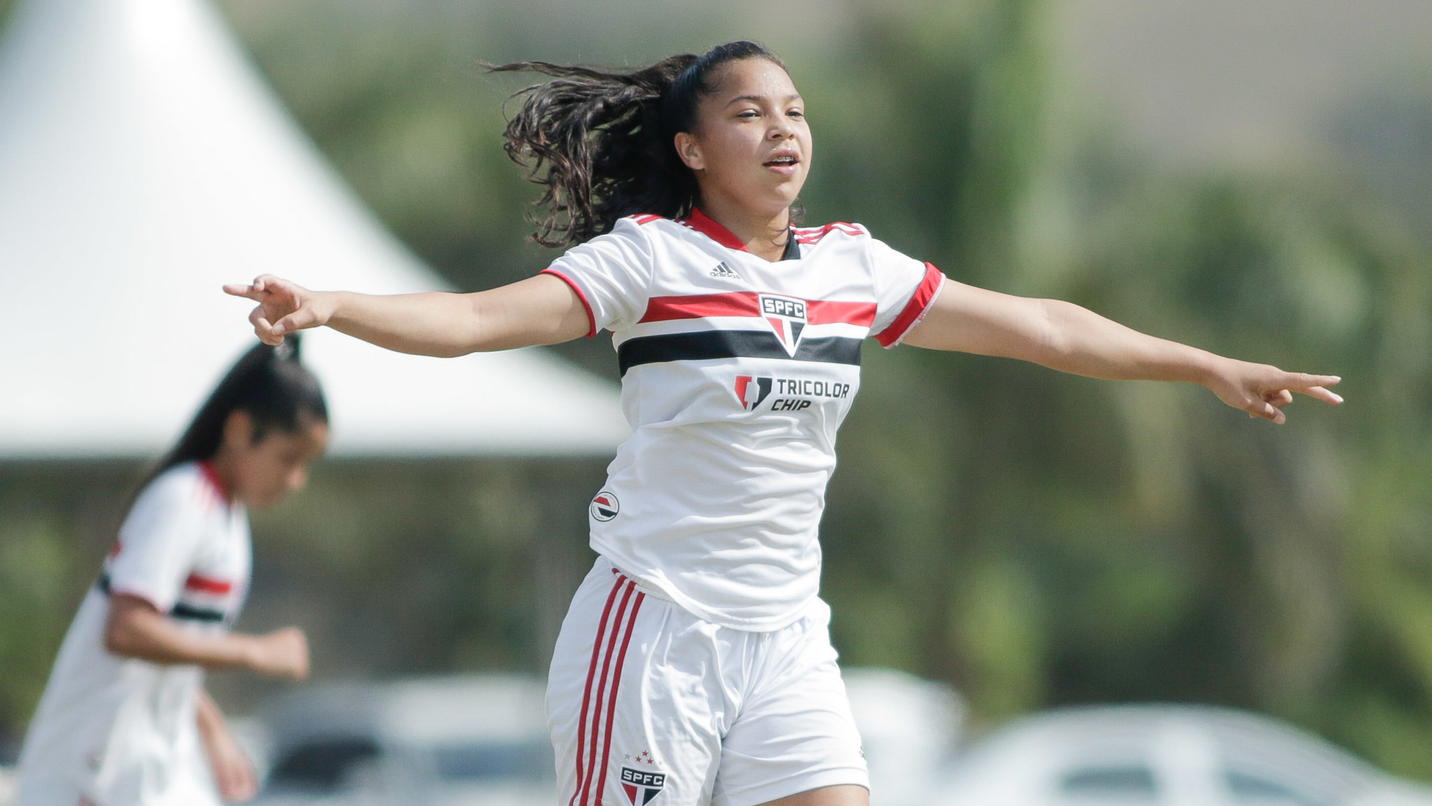 Giovaninha brilha e São Paulo goleia Internacional pelas semifinais do Brasileirão Feminino Sub-18