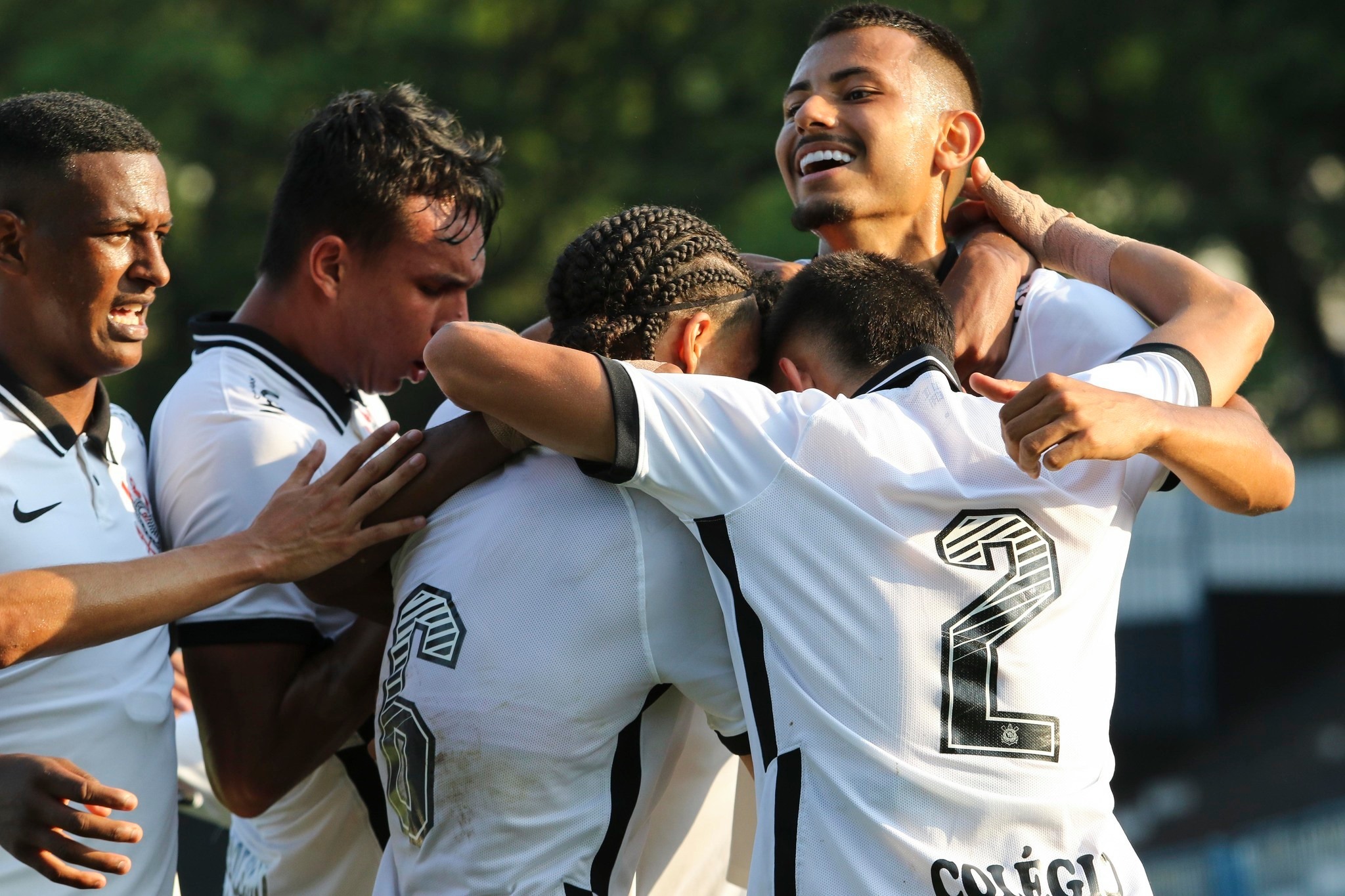 Corinthians faz nova vítima e consegue classificação antecipada no Paulista Sub-20