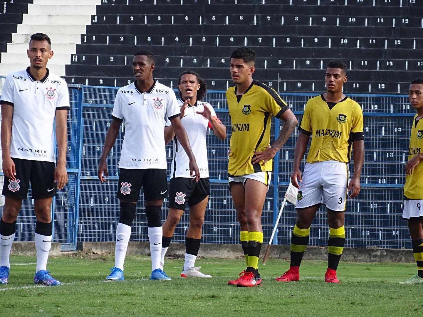 Corinthians goleia e está classificado às quartas do Paulista Sub-20