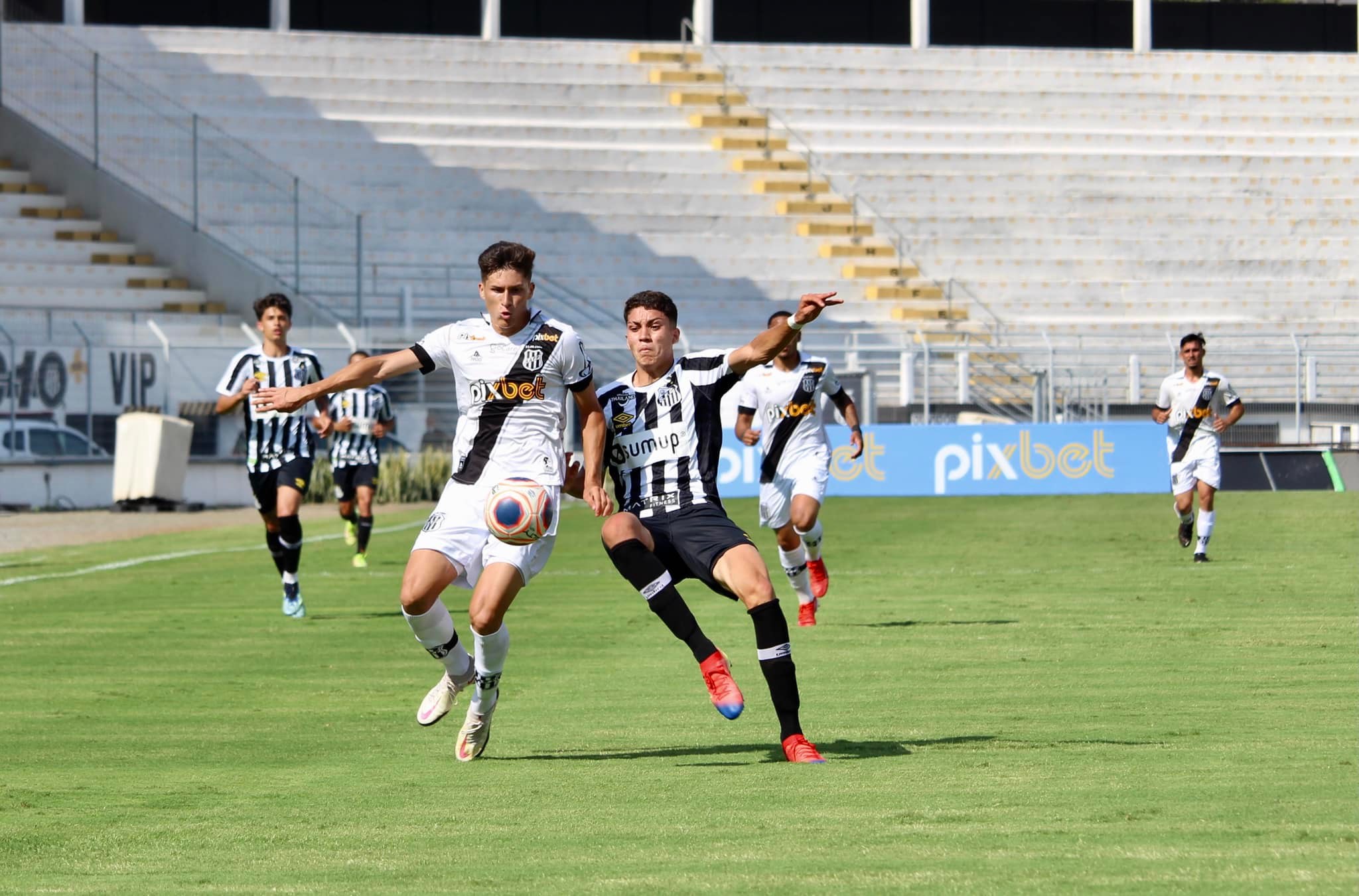 Santos ganha de novo da Ponte Preta e vai em frente no Paulista Sub-20