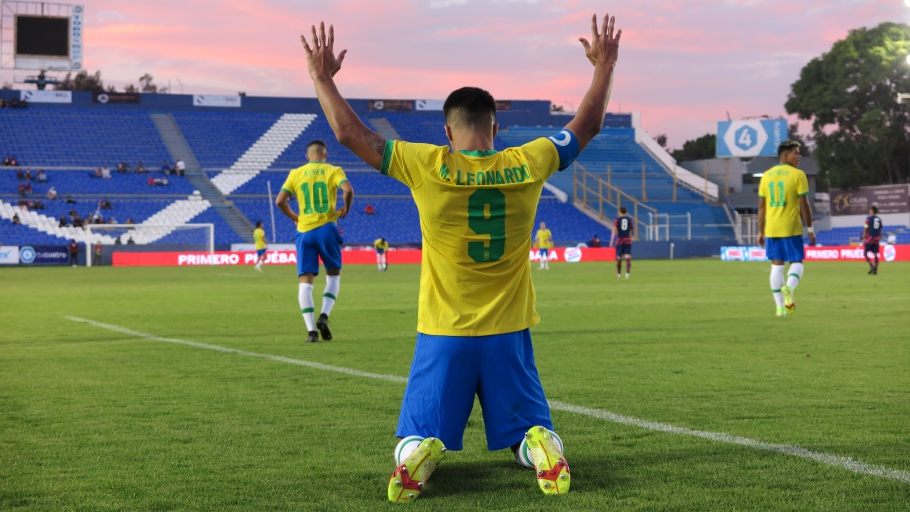 Seleção Brasileira Sub-18 goleia EUA em estreia na Revelations Cup
