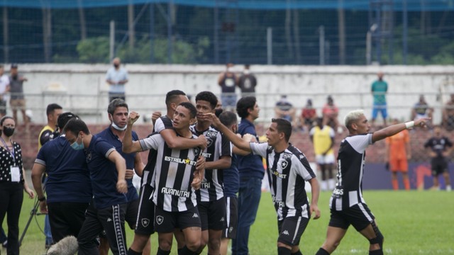 Botafogo bate Resende nos pênaltis e se classifica na Copa SP