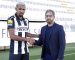 Ponte Preta negocia atacante por empréstimo com clube português