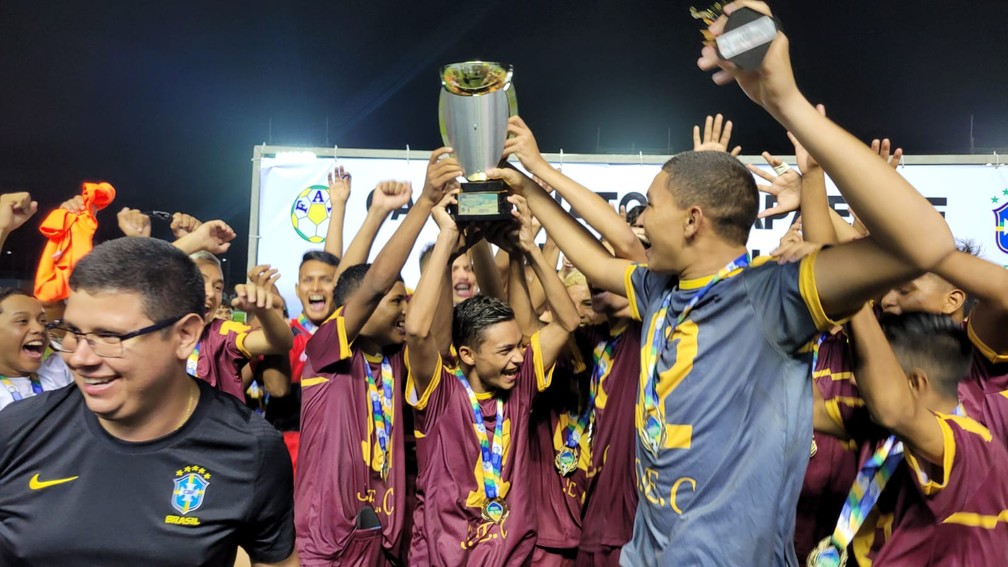 Santana conquista o Campeonato Amapaense Sub-17