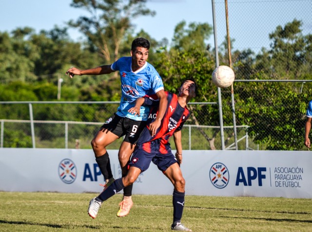 Olimpia goleia e dispara na ponta do Paraguaio Sub-19