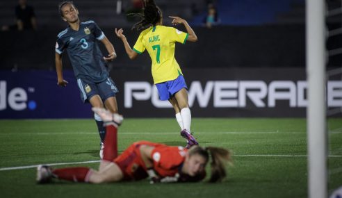 Brasil goleia Argentina na estreia no Sul-Americano Feminino Sub-17