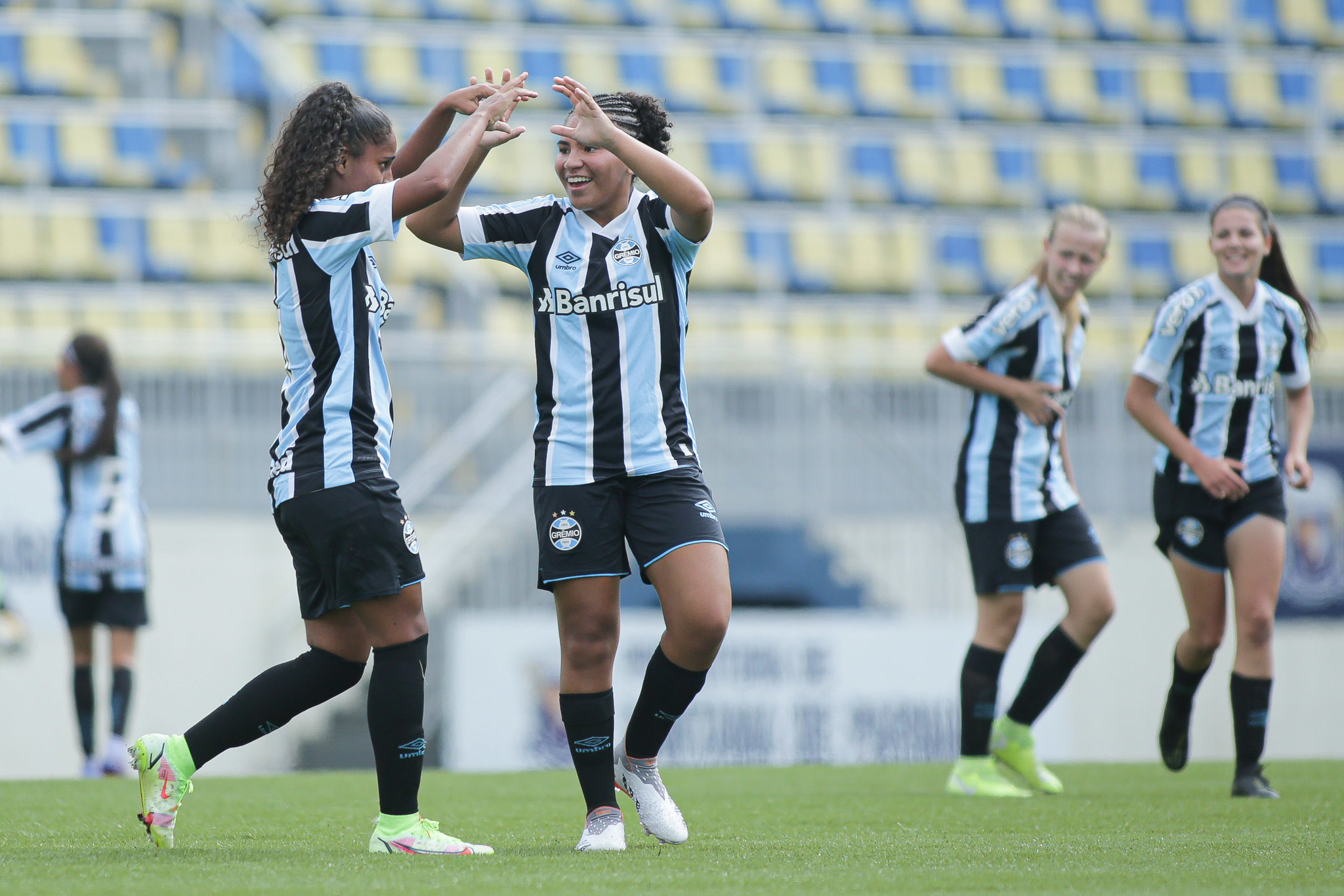 Grêmio estreia no Brasileiro Sub-17 Feminino com vitória sobre o São José-SP