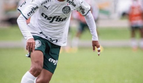 Flamengo contrata dupla do Palmeiras para a categoria sub-17