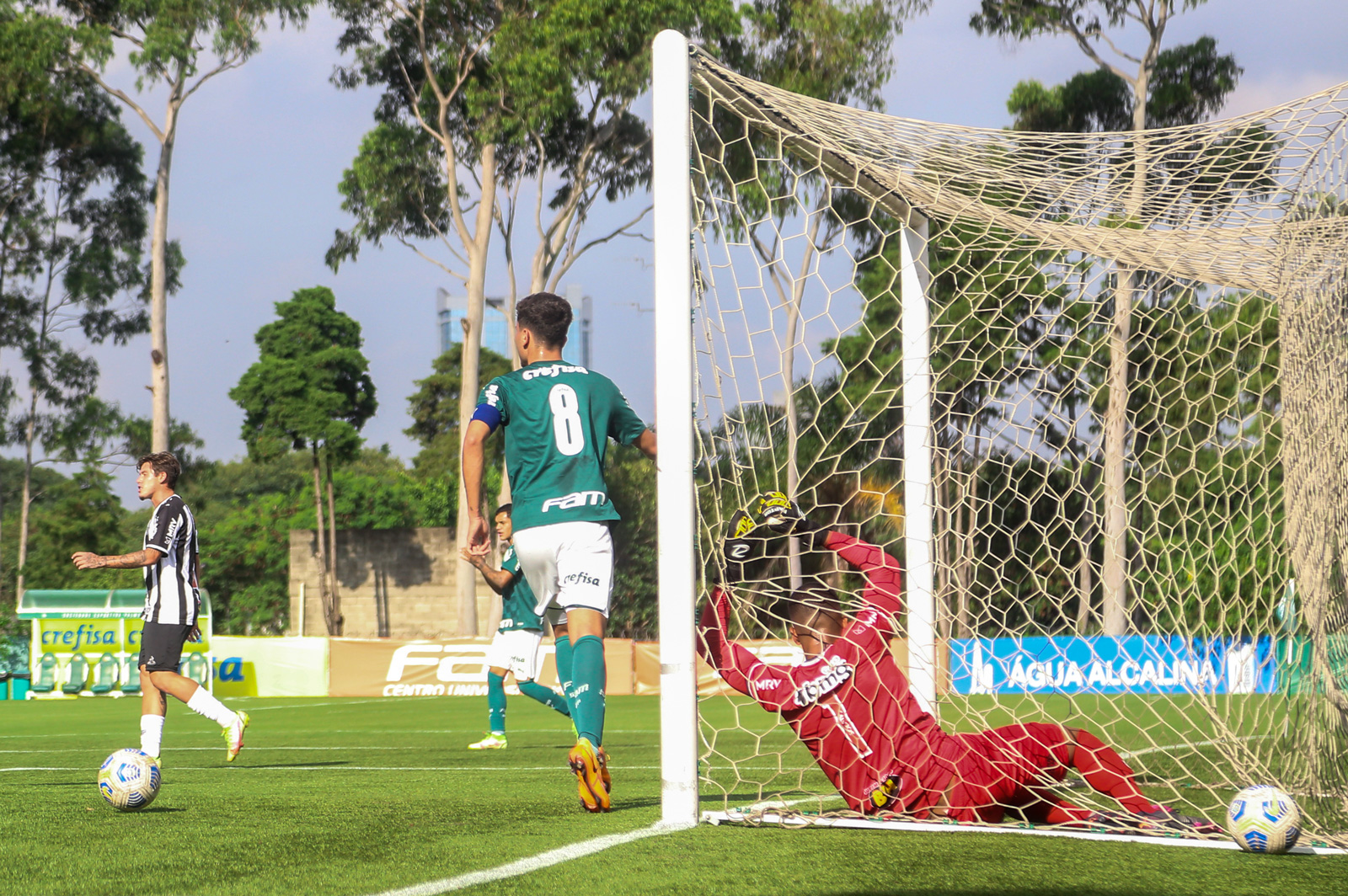 Palmeiras vence Atlético-MG em amistoso da categoria sub-20