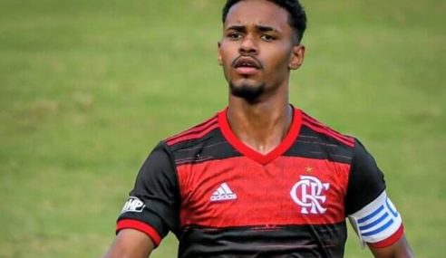 Atlético-MG contrata ex-atacante do Flamengo