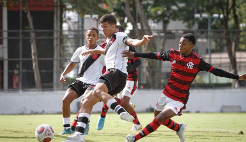 Vasco goleia Fla e está na final da Copa Rio Sub-15