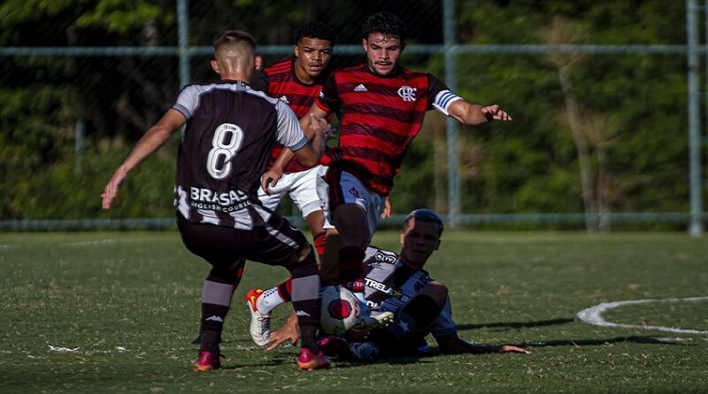 Clássico entre Botafogo e Flamengo pelo Carioca Sub-20 termina empatado