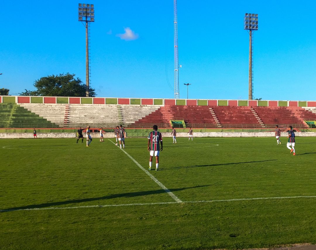 Fluminense vira sobre o Grapiúna no Baiano Sub-20