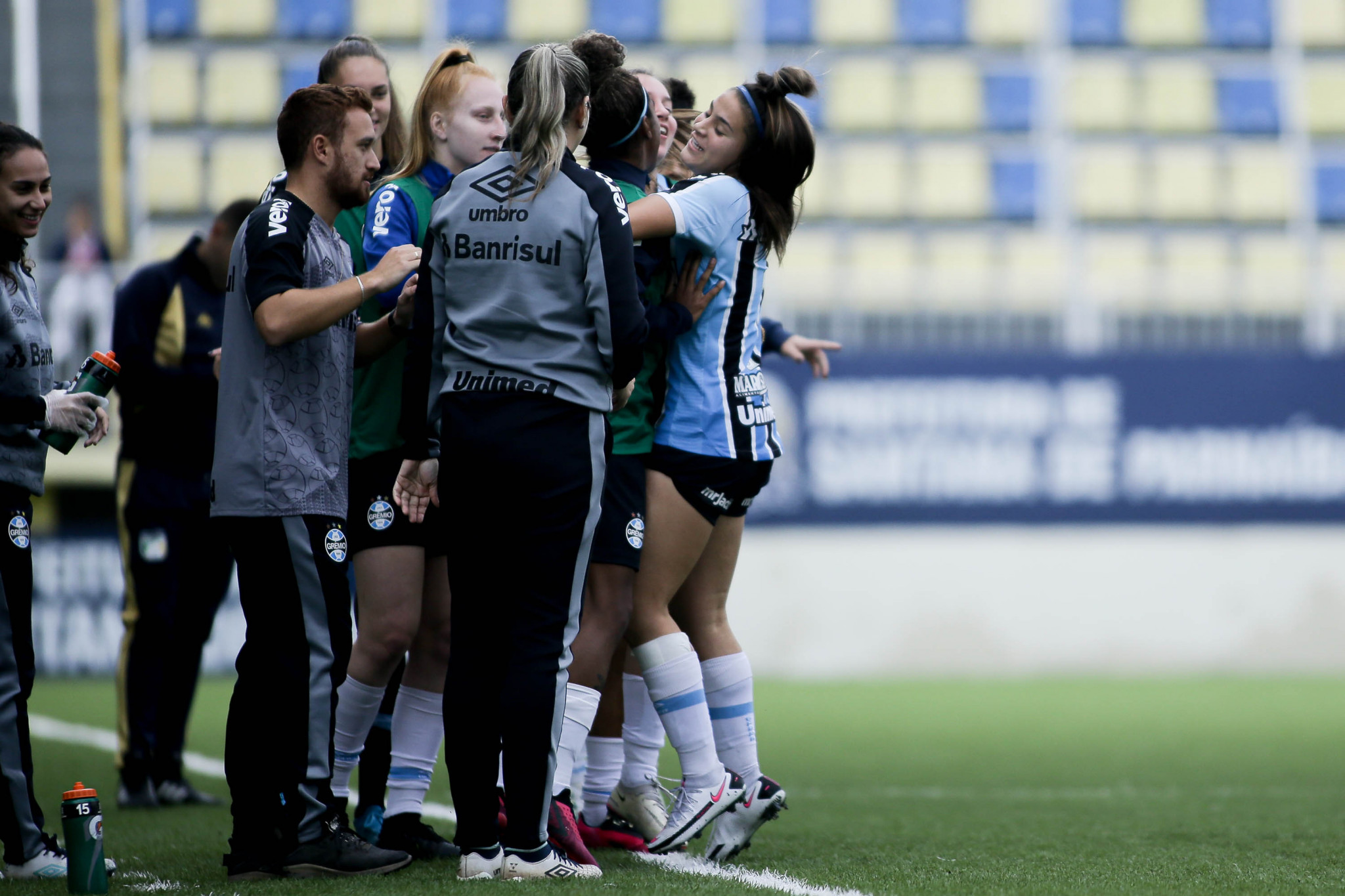 Grêmio goleia e garante um lugar na 2ª fase do BR Feminino Sub-20 de forma antecipada