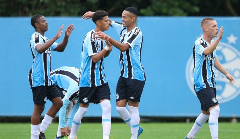 Grêmio goleia o União Harmonia pelo Gaúcho Sub-20