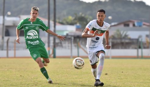 Camboriú e Chapecoense empatam na ida das quartas da Copa SC Sub-20