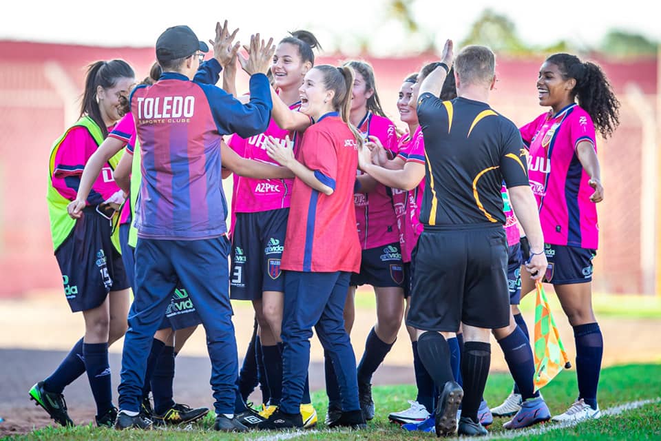 Toledo conquista título do Paranaense Feminino Sub-17