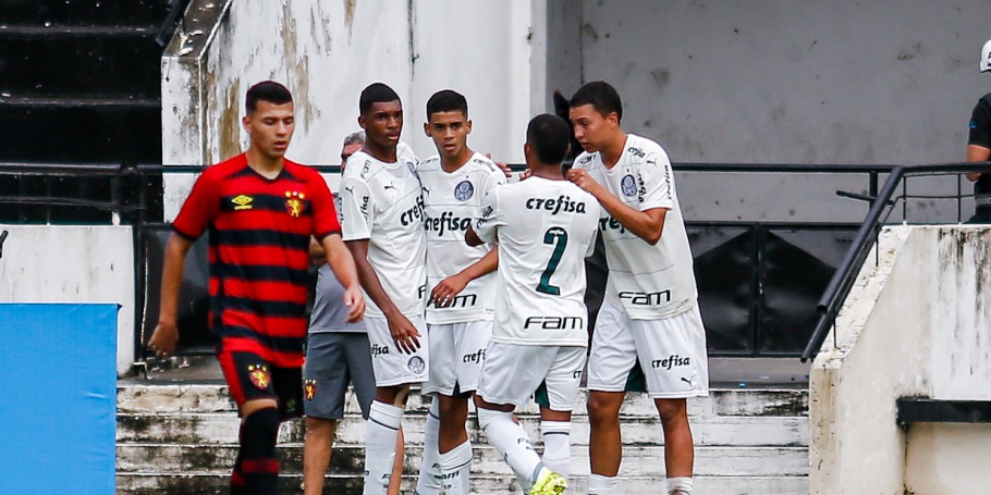 Palmeiras goleia Sport e põe um pé na final da Copa do Brasil Sub-17