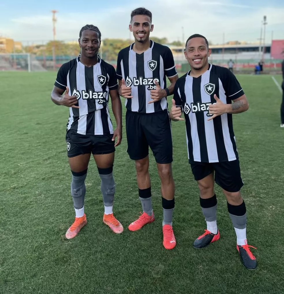 Botafogo goleia Náutico e assume liderança do Grupo C no Brasileiro de Aspirantes