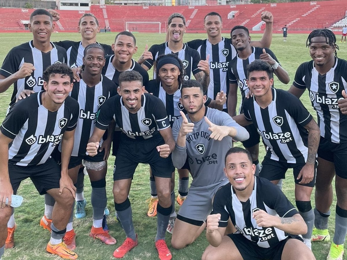 Botafogo vence fora e segue líder isolado do Grupo C no Brasileiro de Aspirantes