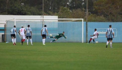 Grêmio empata no último minuto contra o Vitória pelo Brasileiro de Aspirantes