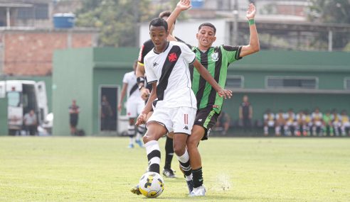 Vasco estreia no Brasileiro Sub-17 com vitória magra sobre o América-MG