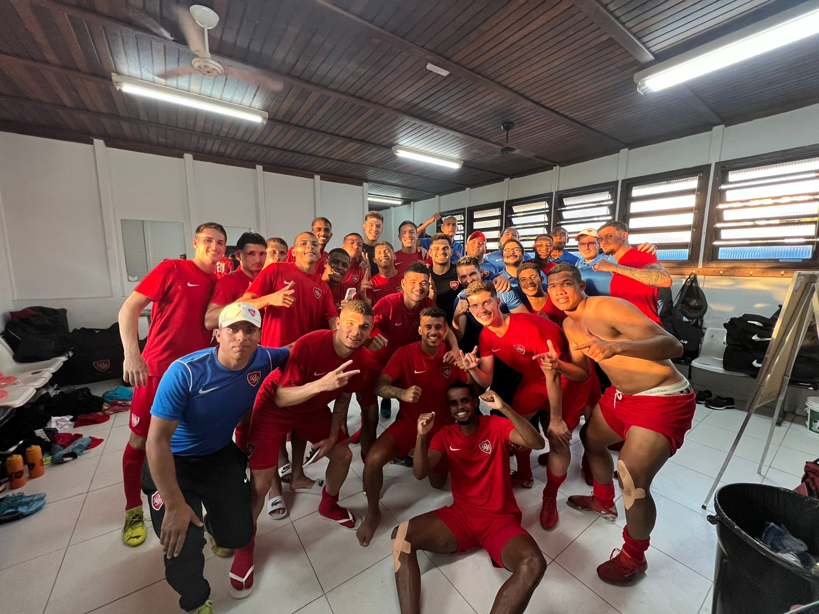 Santos perde em casa para o Desportivo Brasil no Paulista Sub-20