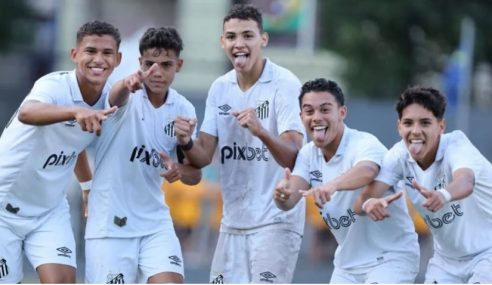 Santos goleia o Internacional pelo Brasileiro Sub-17