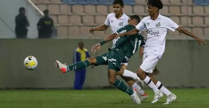 Santos vence clássico contra o Palmeiras pelo Brasileiro Sub-17