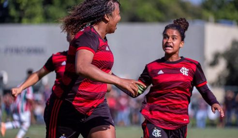 Flamengo derrota Fluminense pelo Carioca Feminino Sub-17