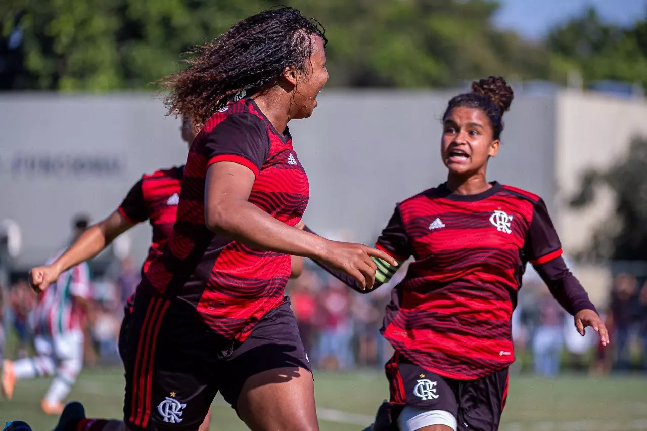 Flamengo derrota Fluminense pelo Carioca Feminino Sub-17