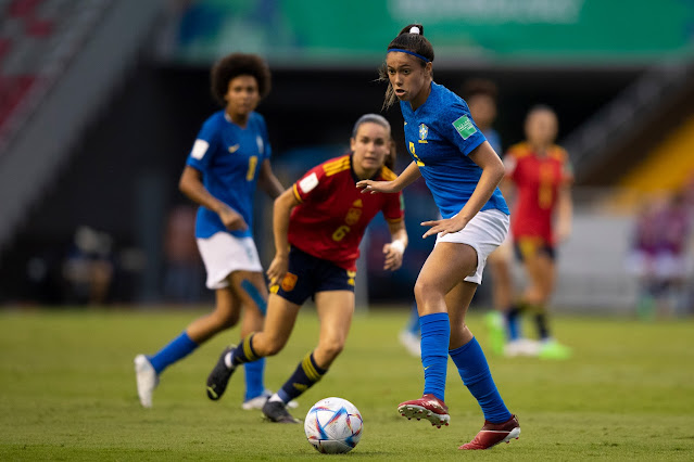 Brasil empata com a Espanha em estreia na Copa do Mundo Sub-20 Feminina