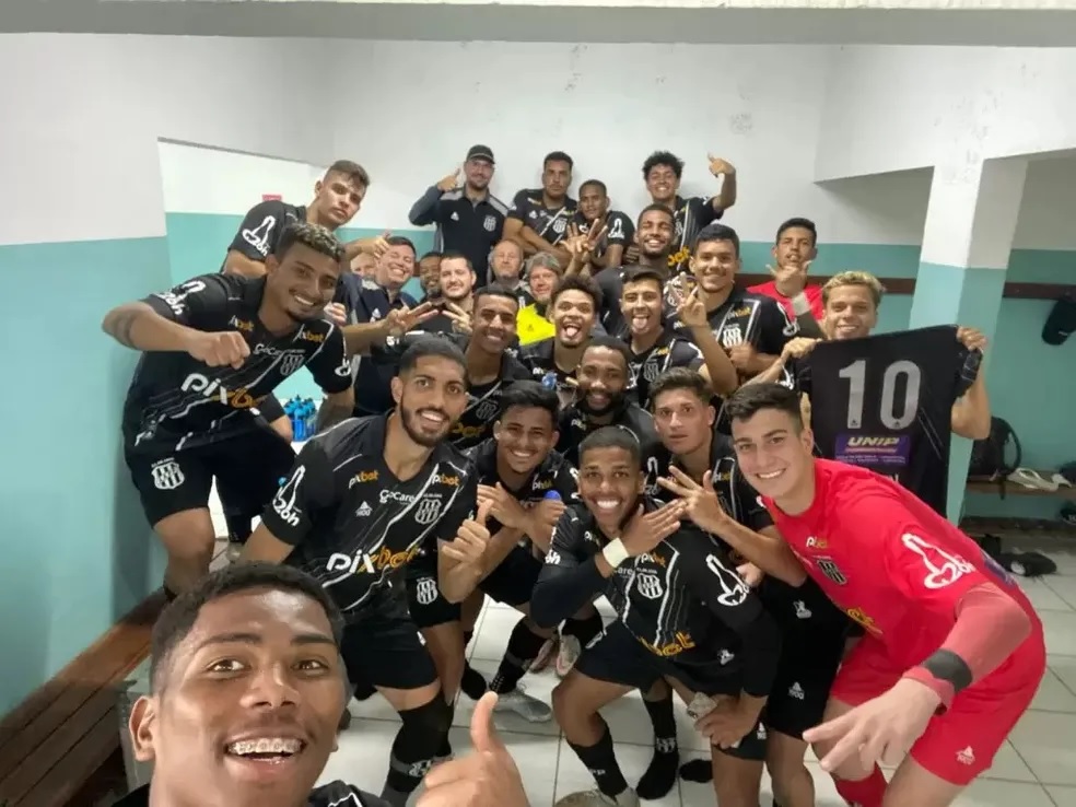 Ponte Preta goleia e garante vaga antecipada nas quartas do Paulista Sub-20