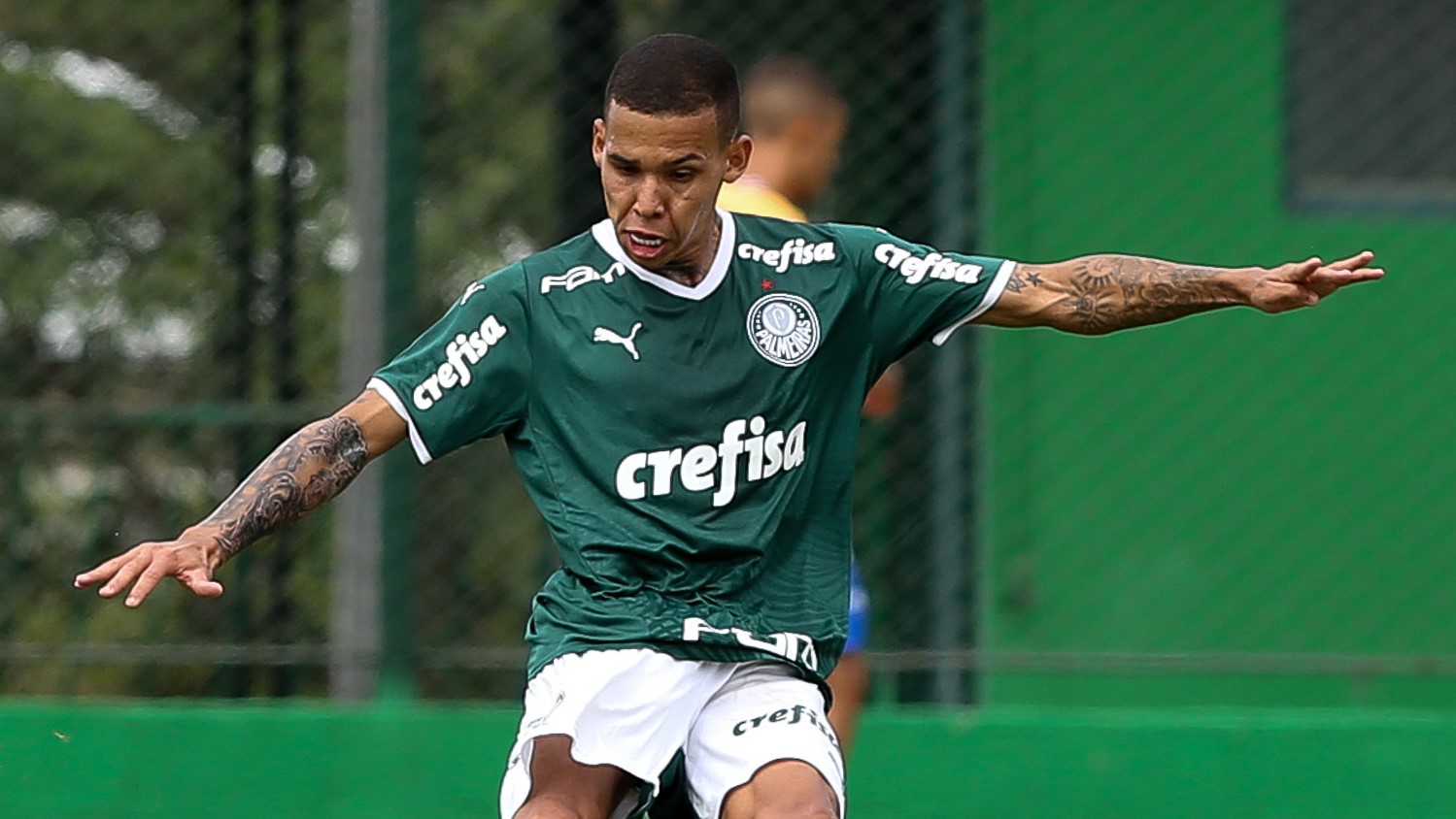 Gol de pênalti dá a liderança ao Palmeiras no Paulista Sub-20