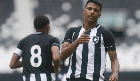 Botafogo vence América-MG e ainda sonha com classificação no Brasileiro Sub-17