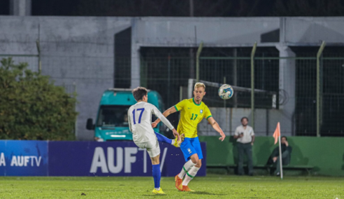 Brasil vence, mas título de torneio sub-20 fica com a Argentina