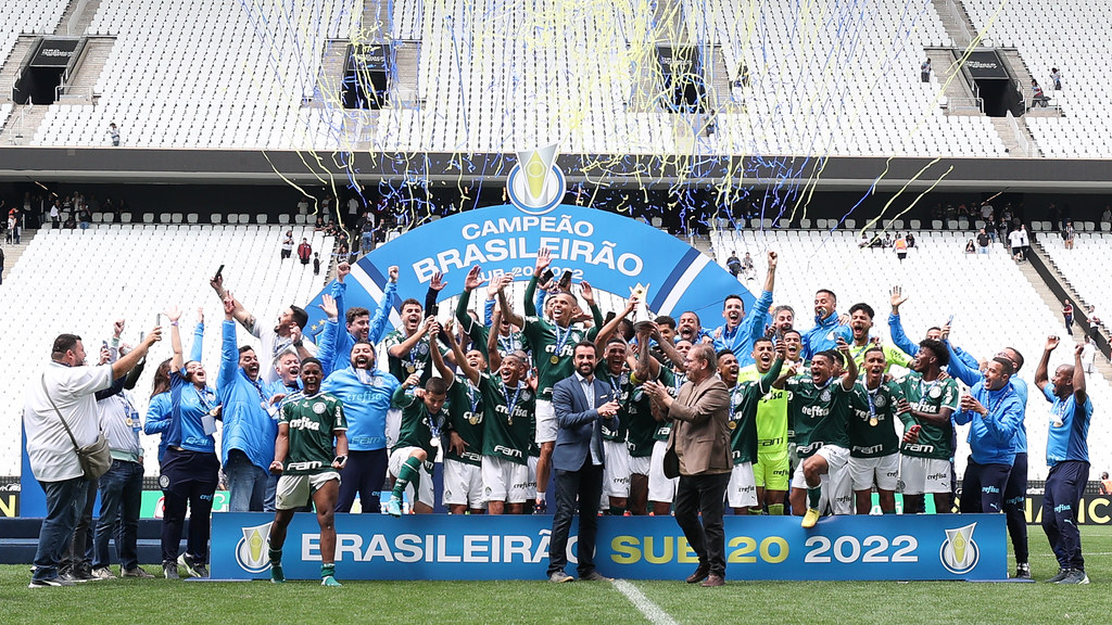 Palmeiras segue folgado na liderança do Ranking DaBase