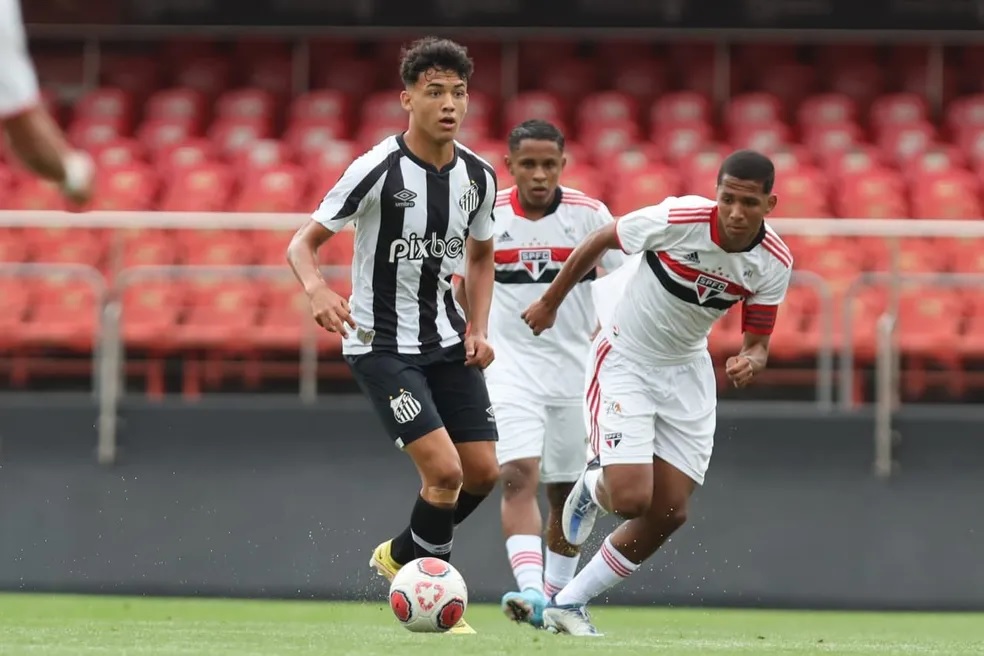 São Paulo e Santos empatam sem gols na ida da semifinal do Paulista Sub-15