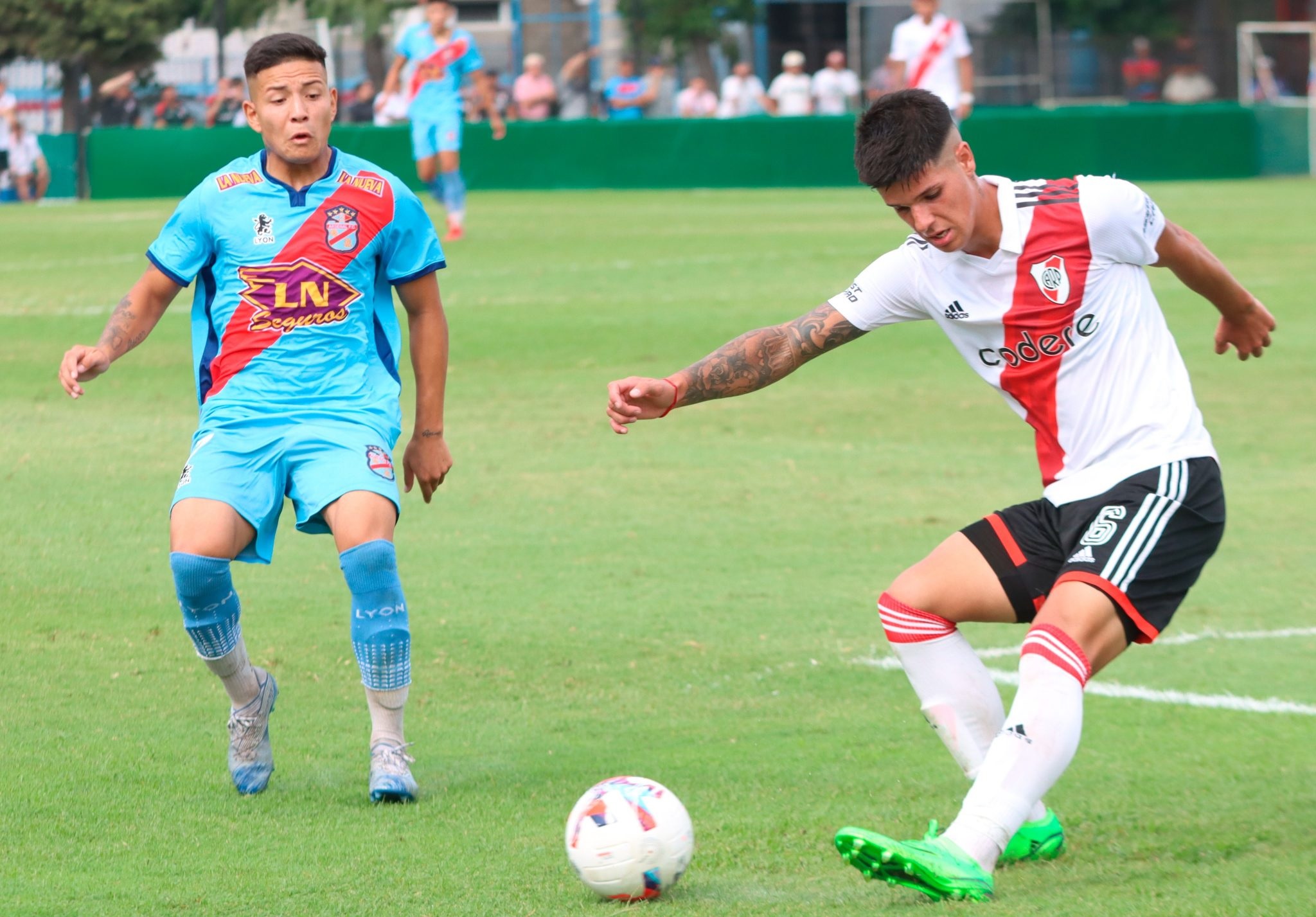 Platense vence Godoy Cruz nos pênaltis e vai à final da Copa da