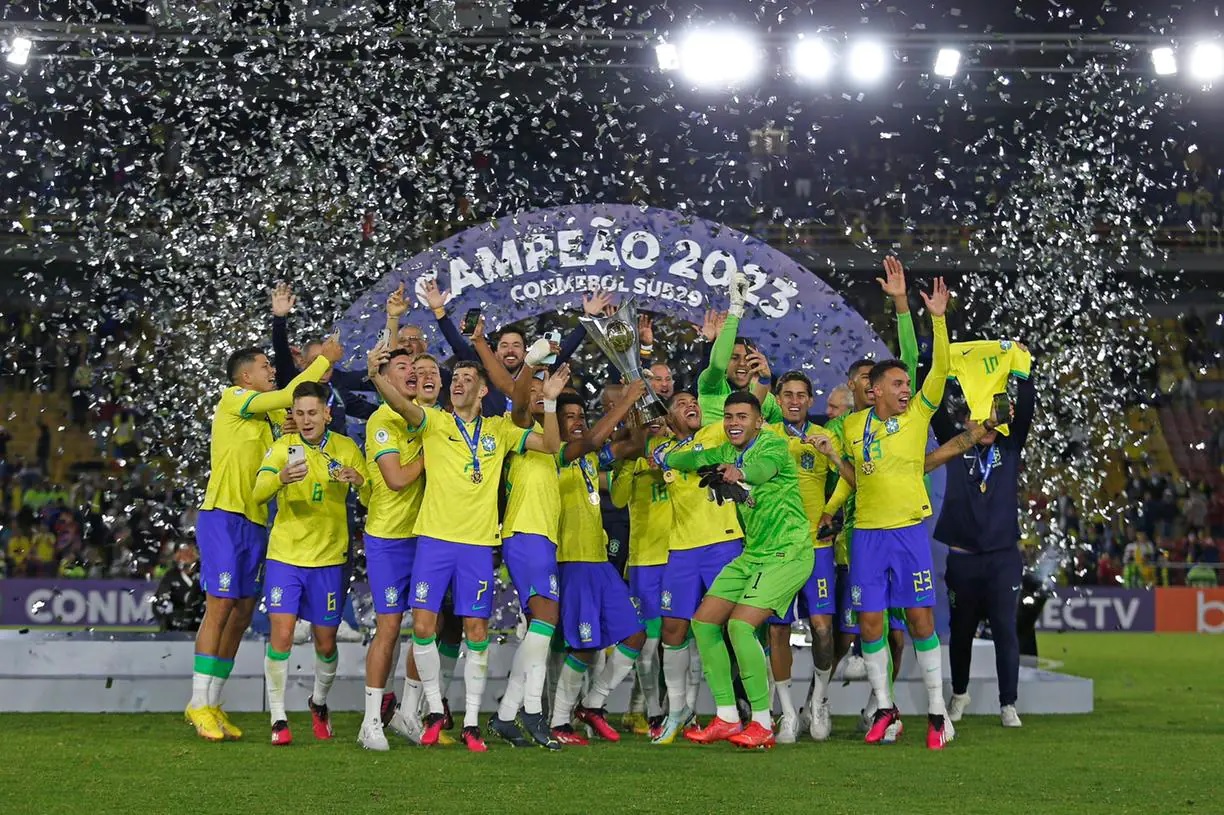 Sul-Americano de 2023 – Hexagonal (5ª rodada): Brasil 2 x 0 Uruguai