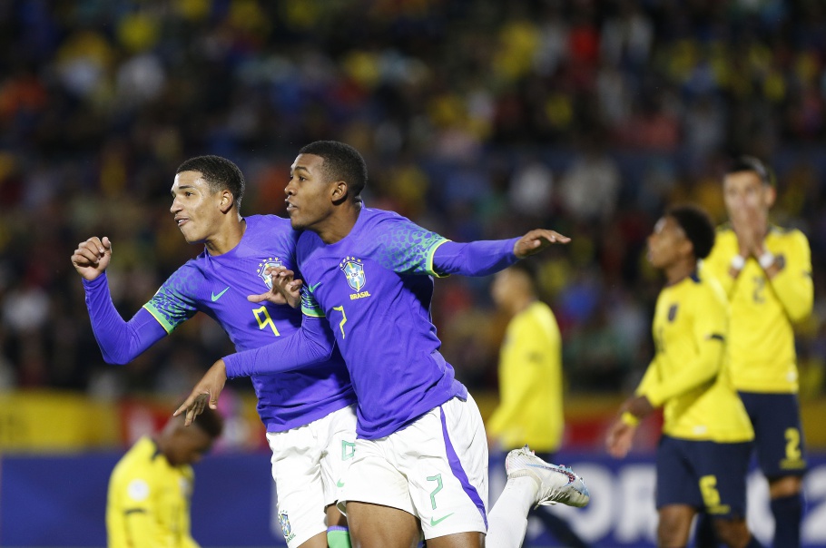 Brasil reage, empata e garante vaga antecipada no Mundial Sub-17