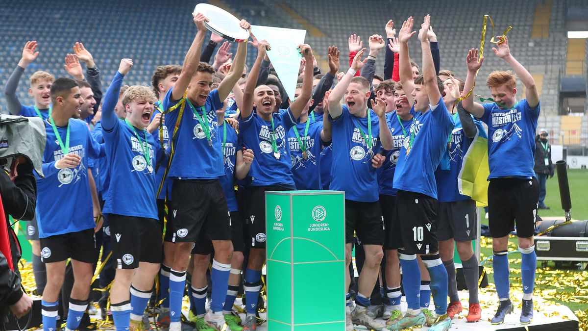 Arminia Bielefeld conquista título alemão na categoria sub-17