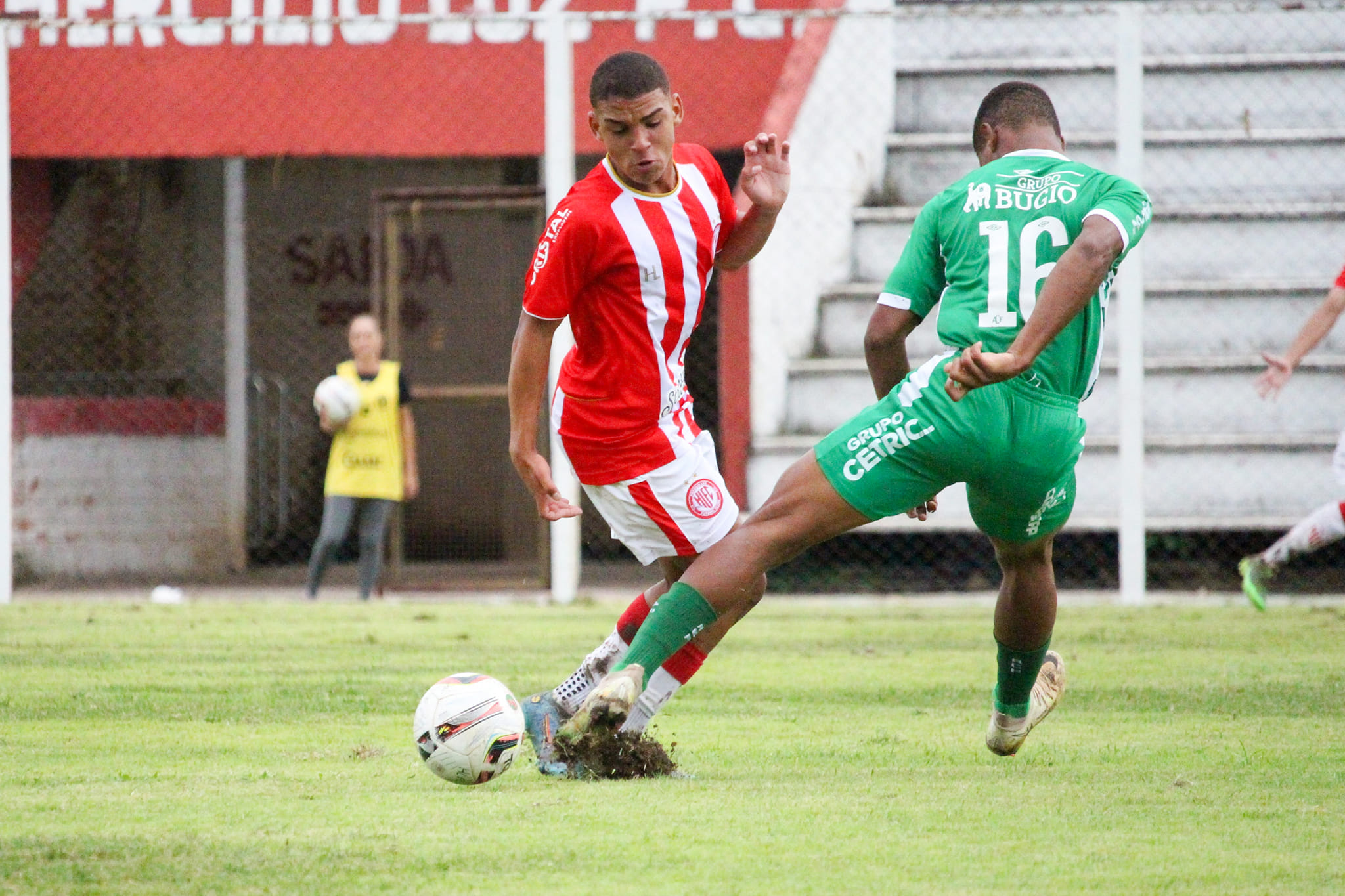 Chapecoense goleia Hercílio Luz fora de casa pelo Catarinense Sub-20