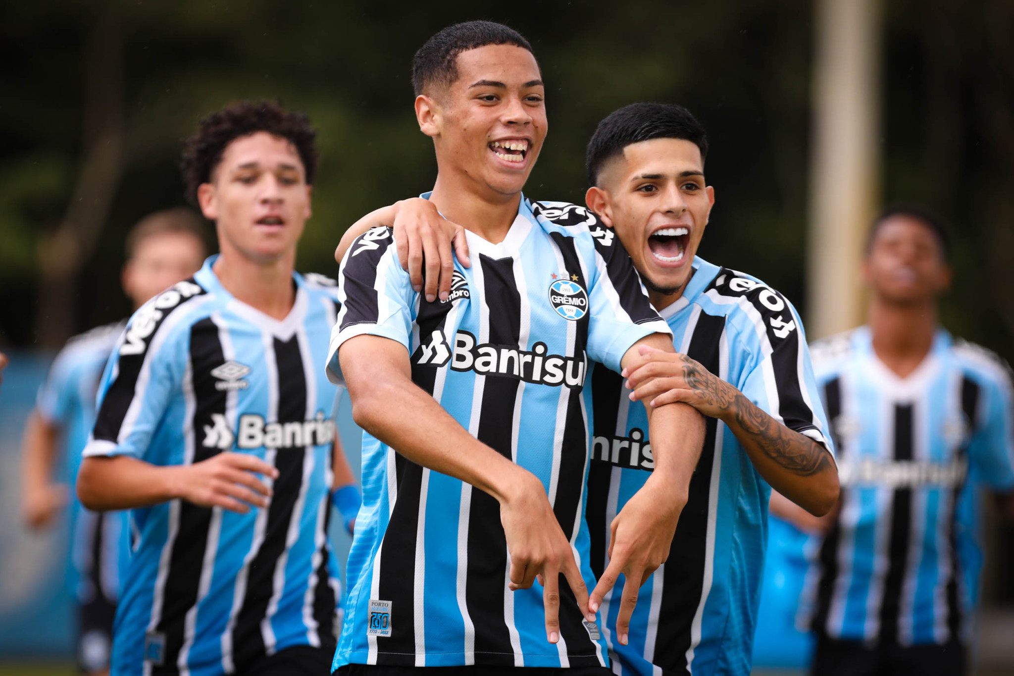 Grêmio aplica sonora goleada no Passo Fundo pelo Gaúcho Sub-17
